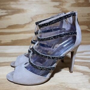GUESS WGHALSTON Beige Sand Metallic GRAY Rhinestone Heel Strappy Sandal #2